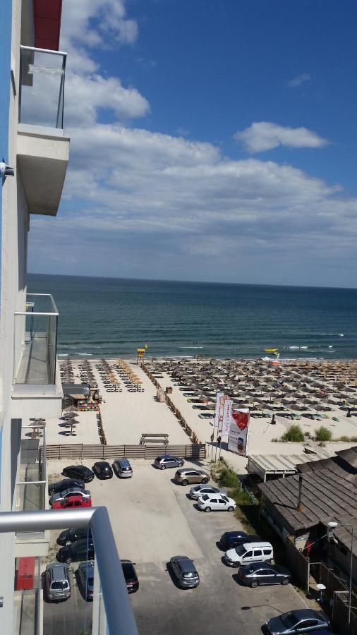 Bluemarina Apartamente Mamaia Exteriör bild