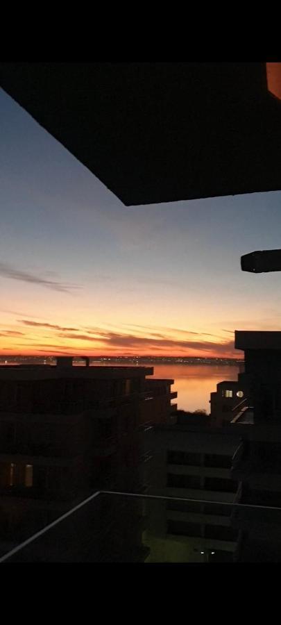 Bluemarina Apartamente Mamaia Rum bild