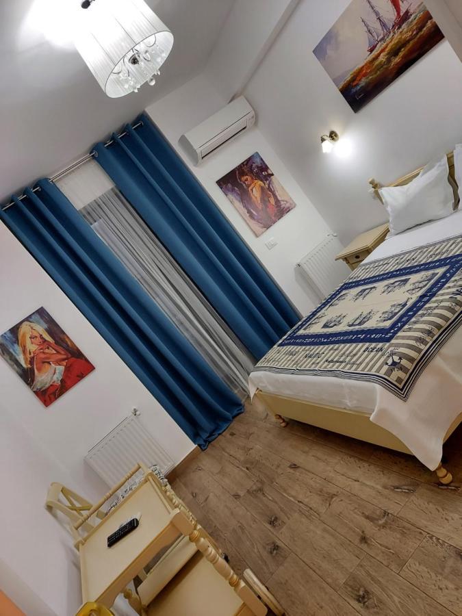 Bluemarina Apartamente Mamaia Exteriör bild
