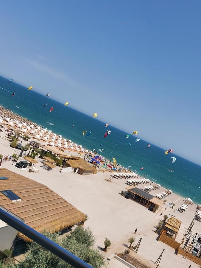 Bluemarina Apartamente Mamaia Exteriör bild