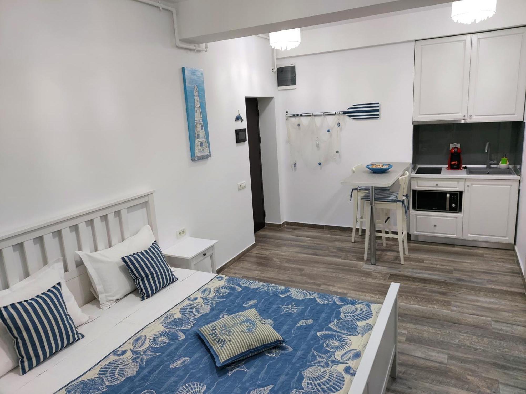 Bluemarina Apartamente Mamaia Rum bild