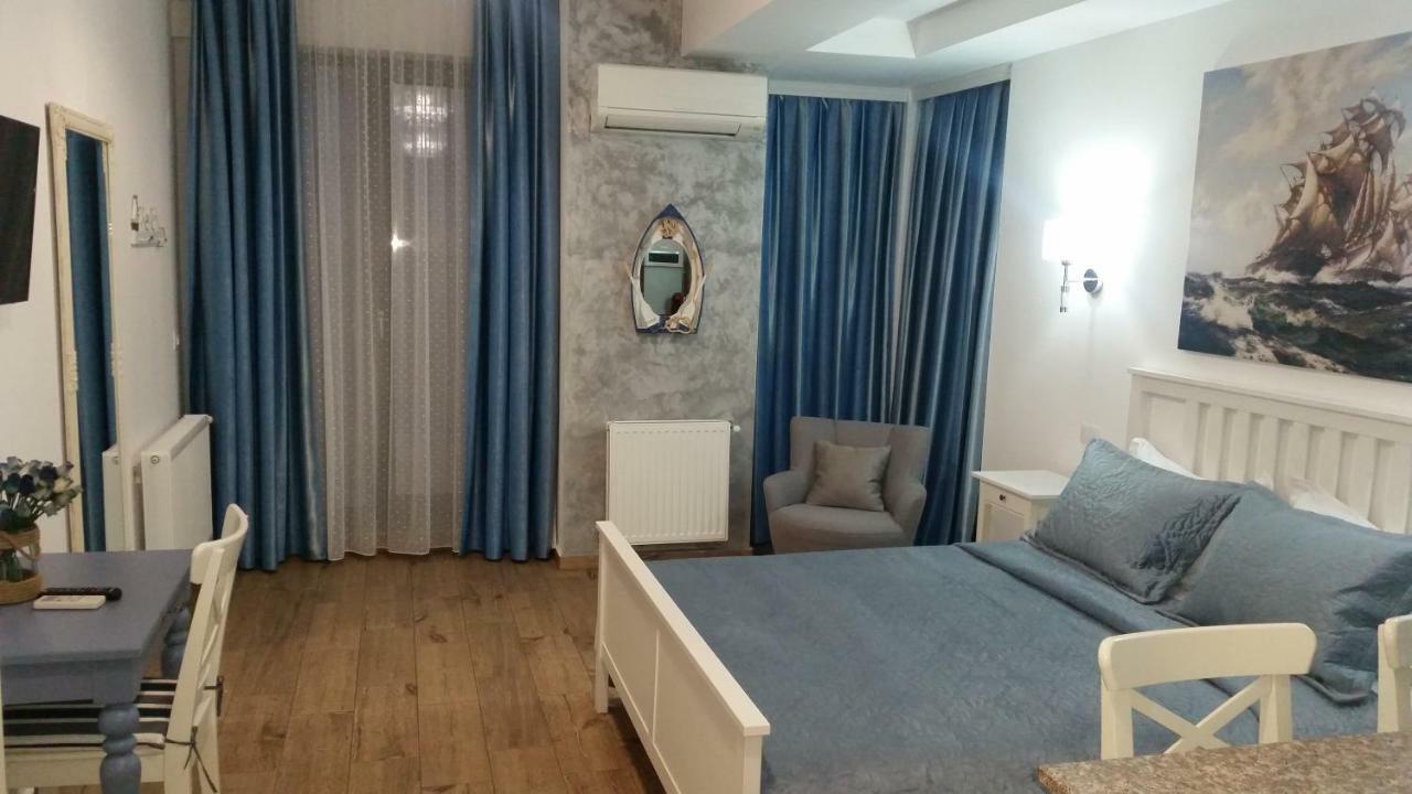 Bluemarina Apartamente Mamaia Exteriör bild