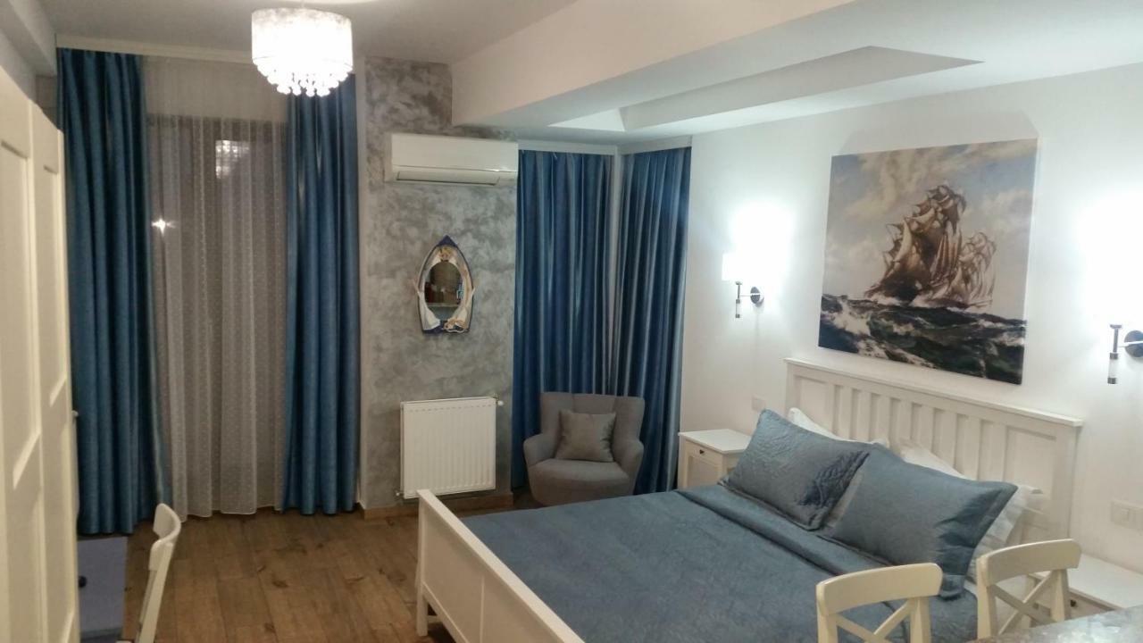 Bluemarina Apartamente Mamaia Exteriör bild