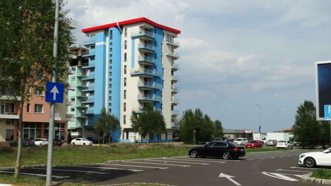 Bluemarina Apartamente Mamaia Exteriör bild