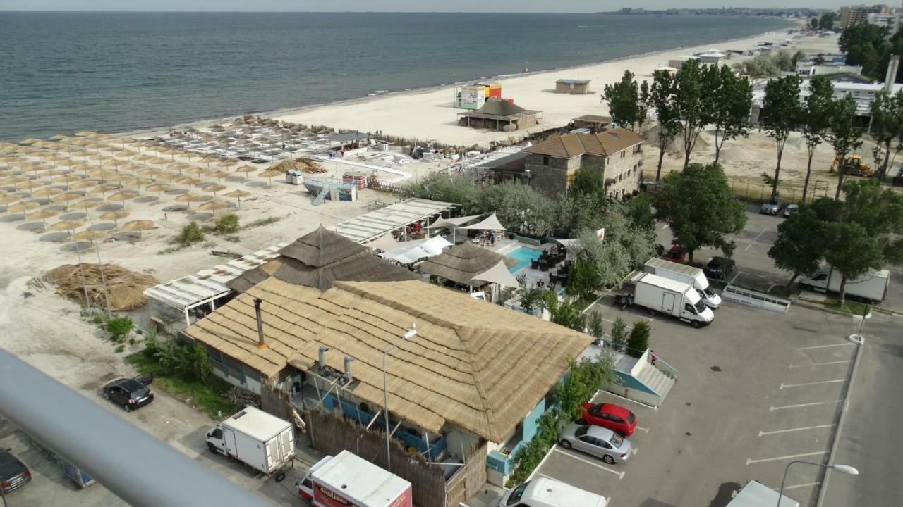 Bluemarina Apartamente Mamaia Exteriör bild